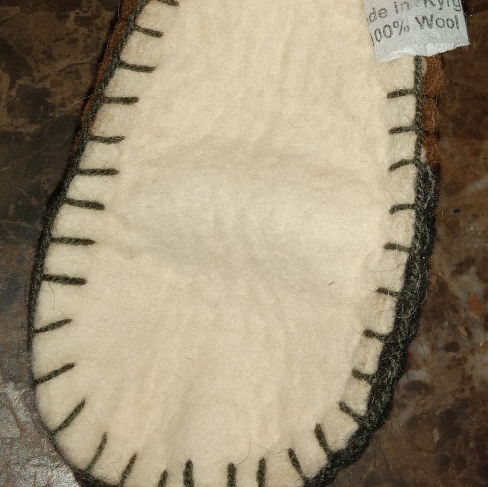 NWOT 100% Wool Deer Slippers Infants Cute! - Picture 7 of 7